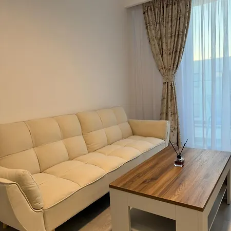 Sky View Apartment *