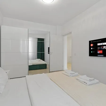 Apartament Sky View Private Underground Parking Bucureşti